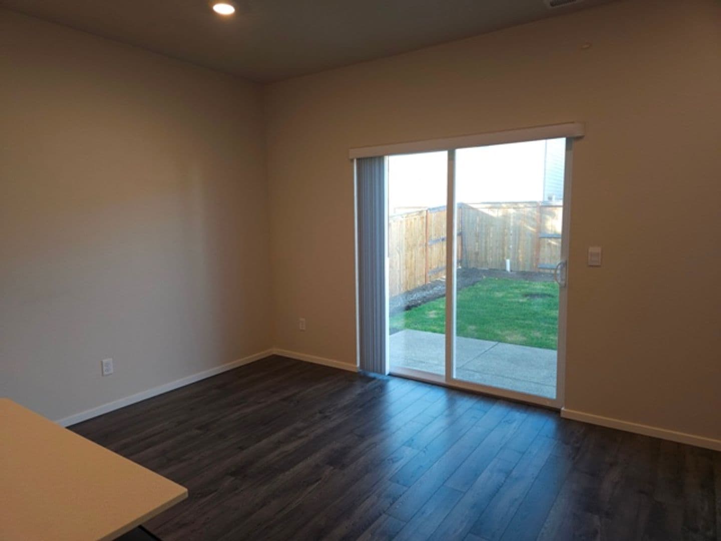 Salem House: 4817 Thyme Ave NE