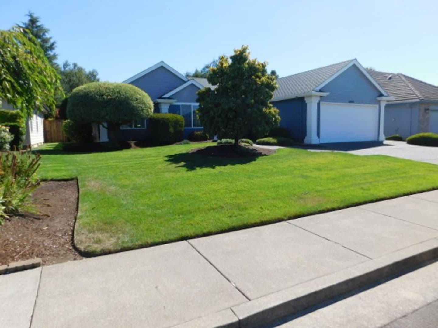 Keizer House: 6094 Kite Ct N
