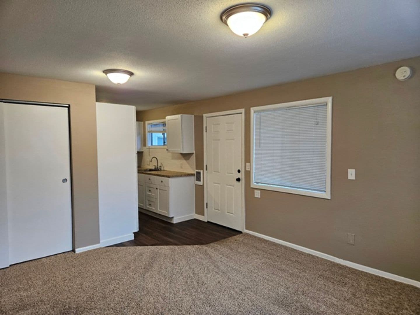 Keizer Apartment: 1731 Wildwood Pl NE