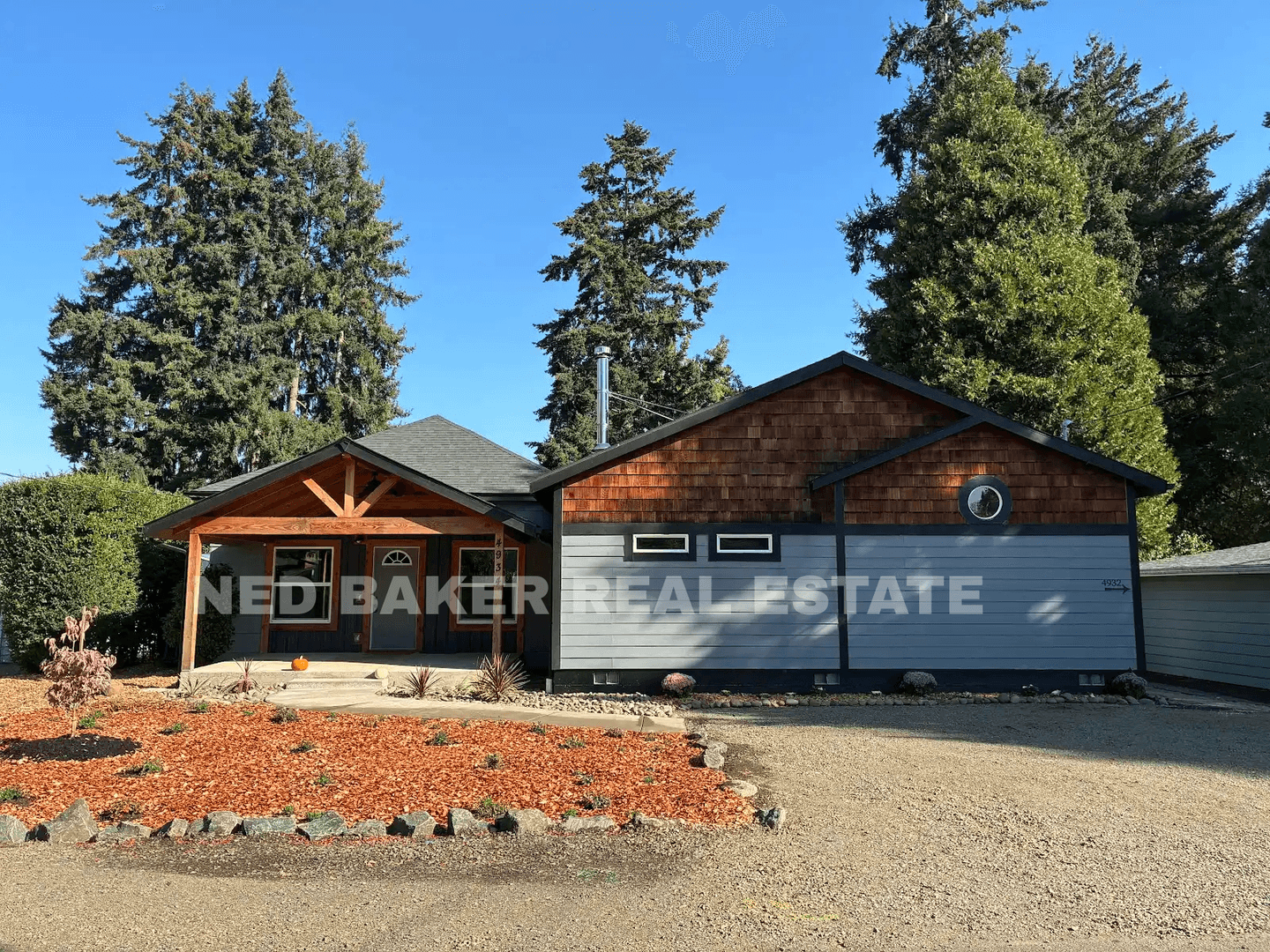Keizer House: 4934 Elizabeth St N