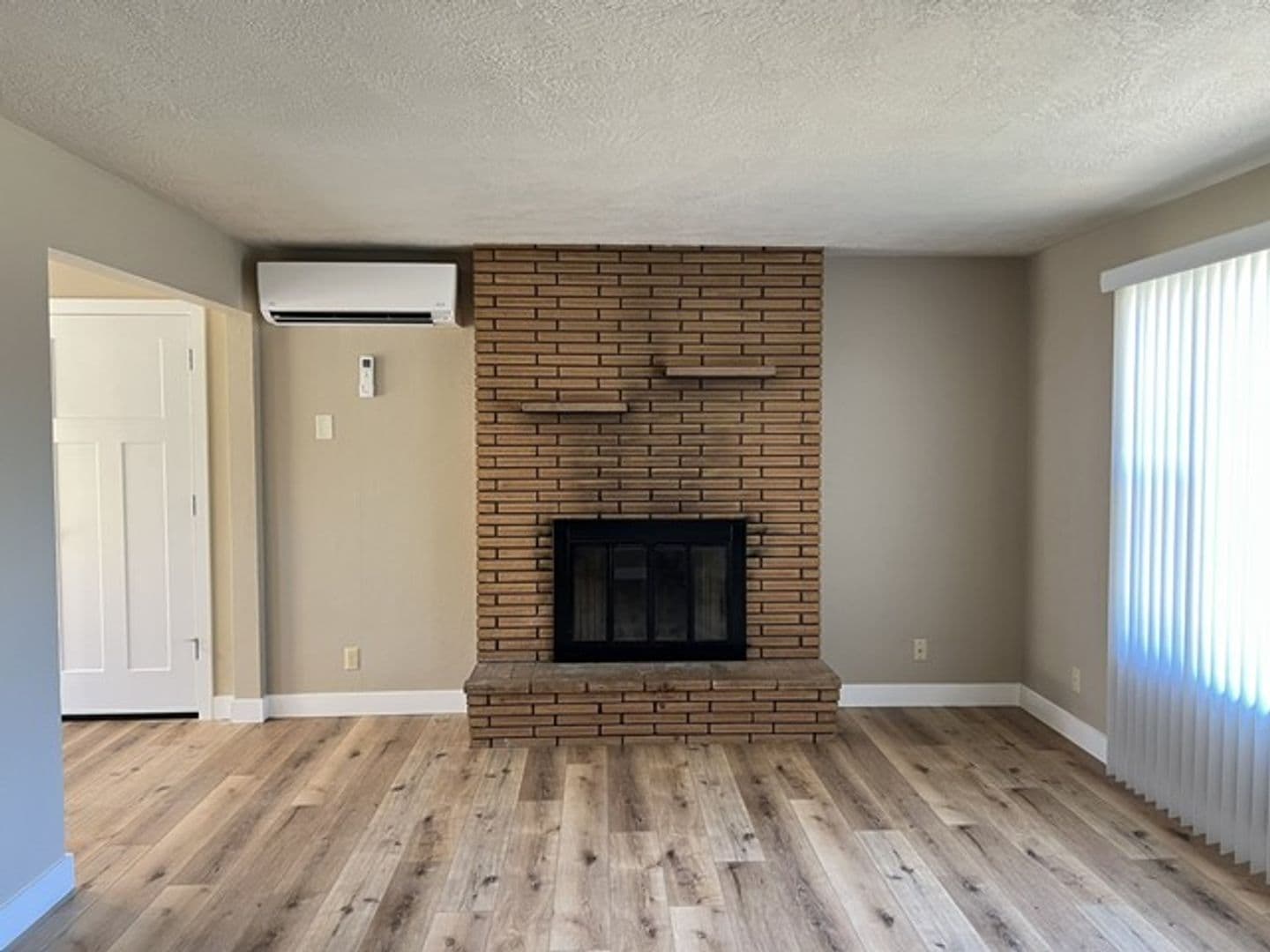 Keizer House: 4710 12th Ave NE