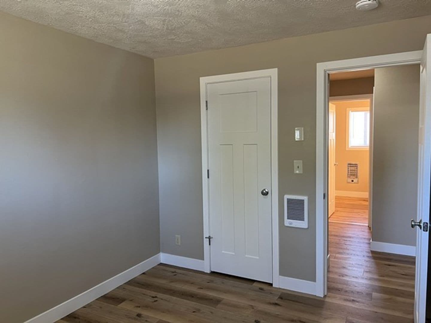 Keizer House: 4710 12th Ave NE