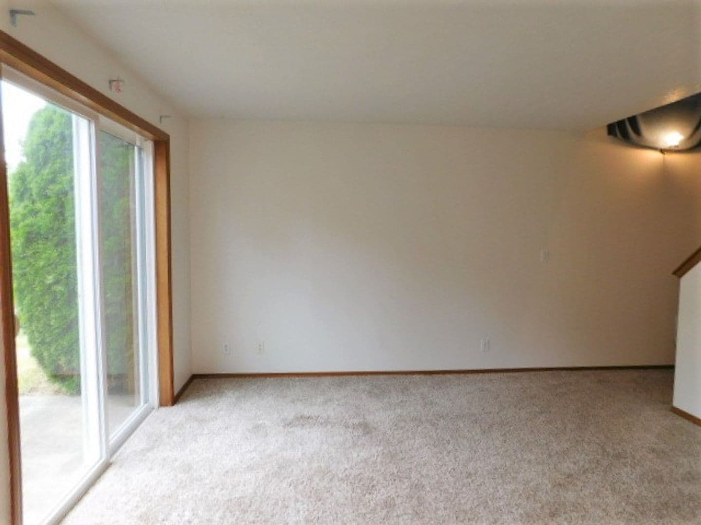Keizer Apartment: 181 & 183 Delta Ct N