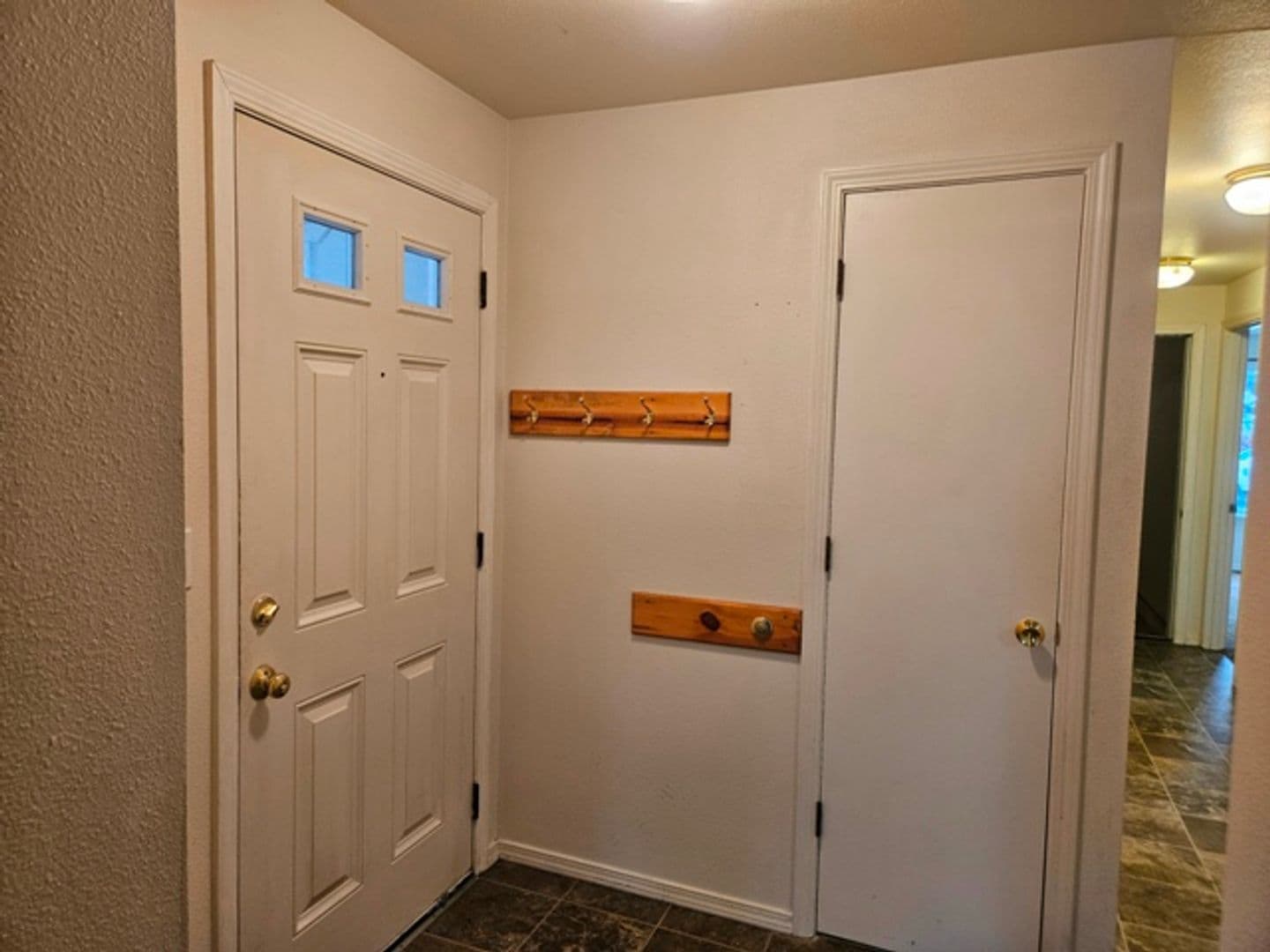 Albany Apartment: 1891-1893 Rye St SE