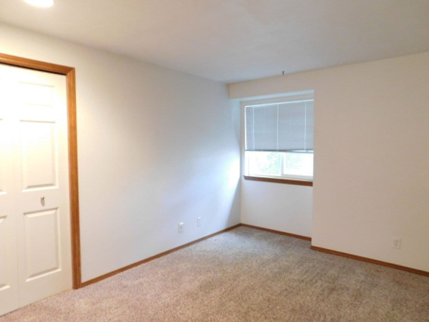 Keizer Apartment: 181 & 183 Delta Ct N