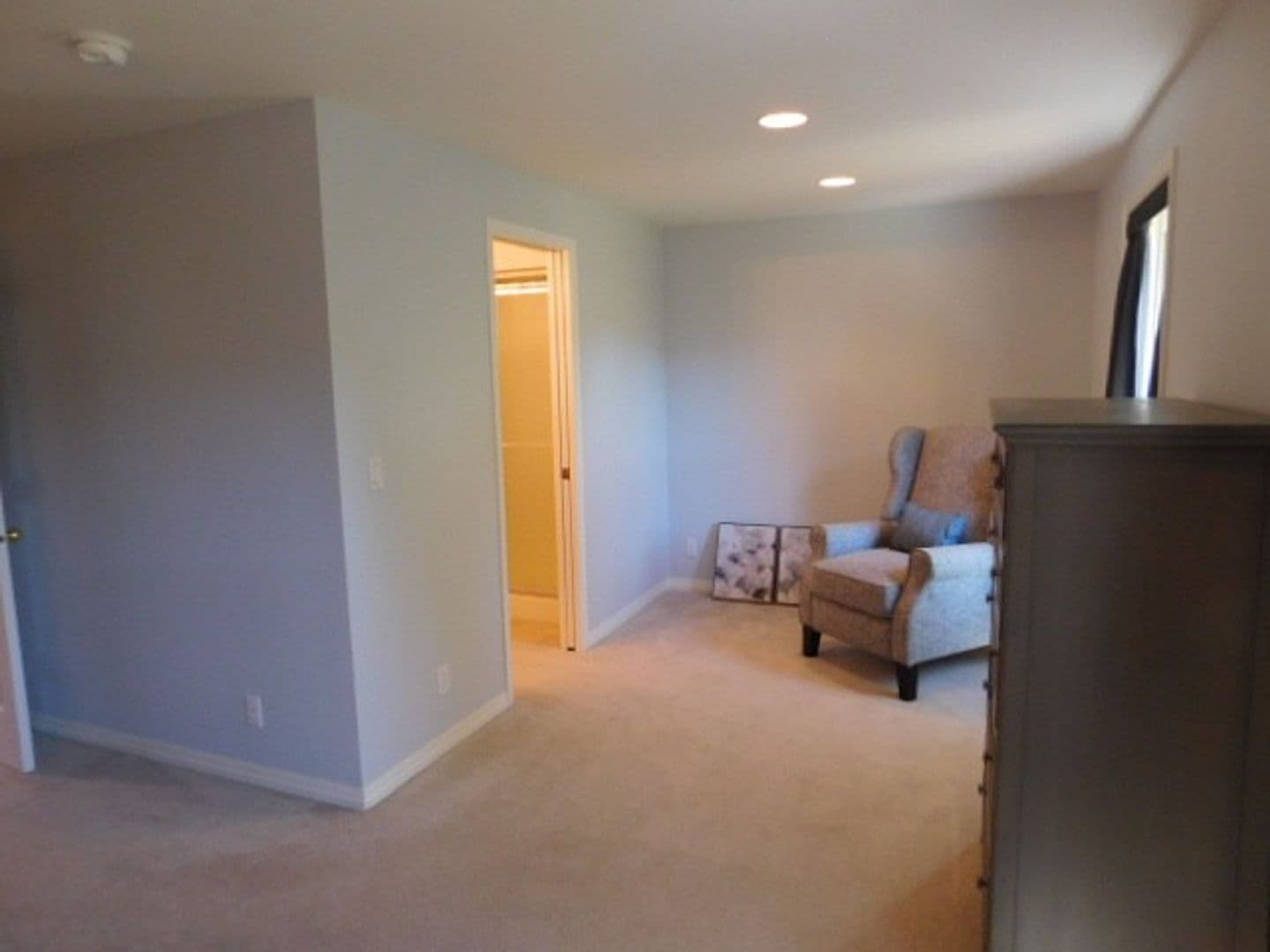 Keizer House: 6094 Kite Ct N