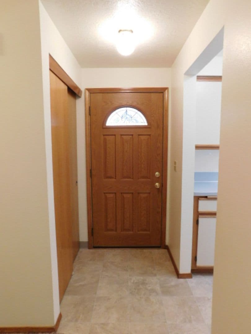 Stayton Apartment: 1520 & 1522 Jay Ct