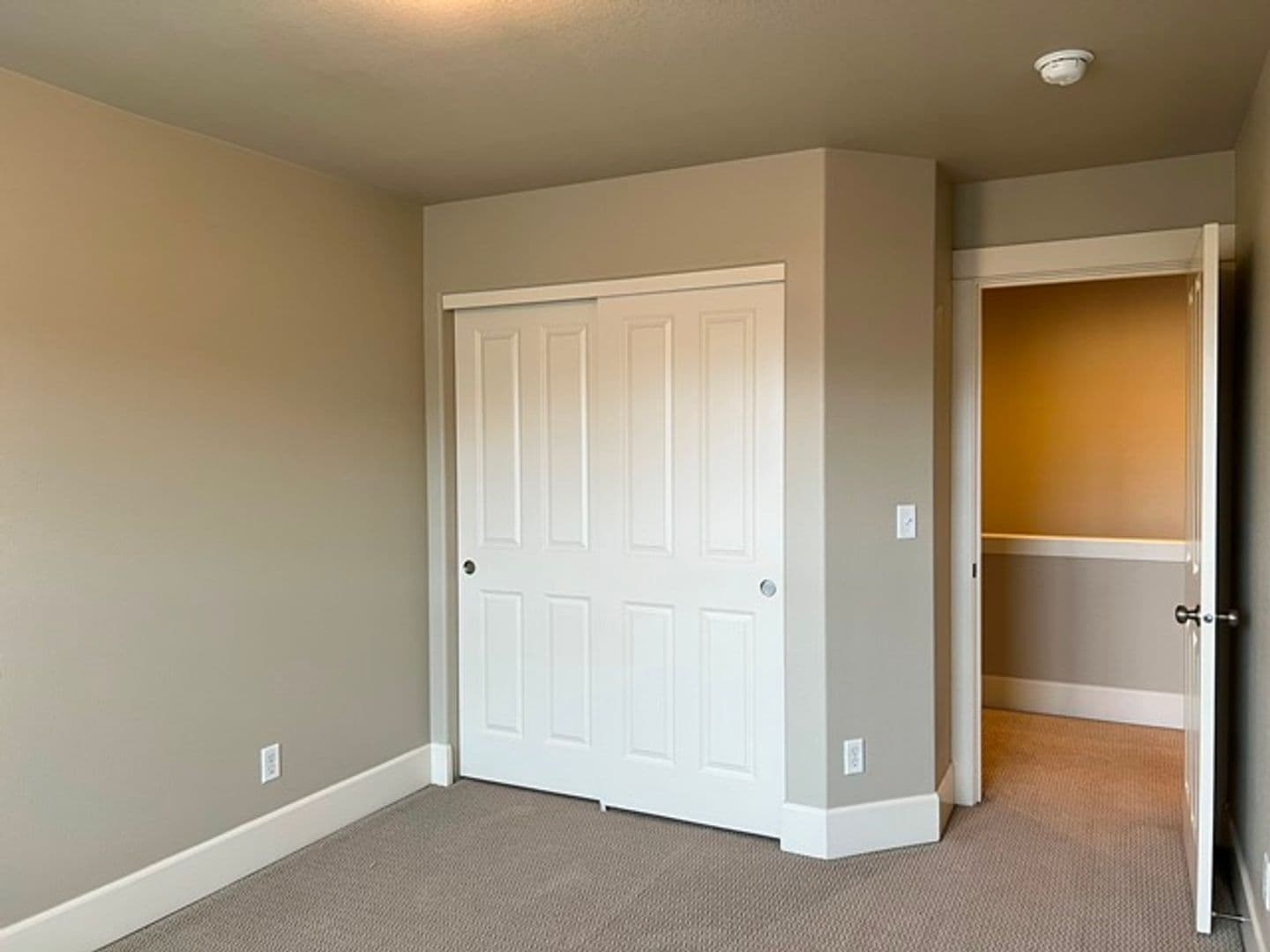 Salem House: 2710 Eagles Eye Ave NW