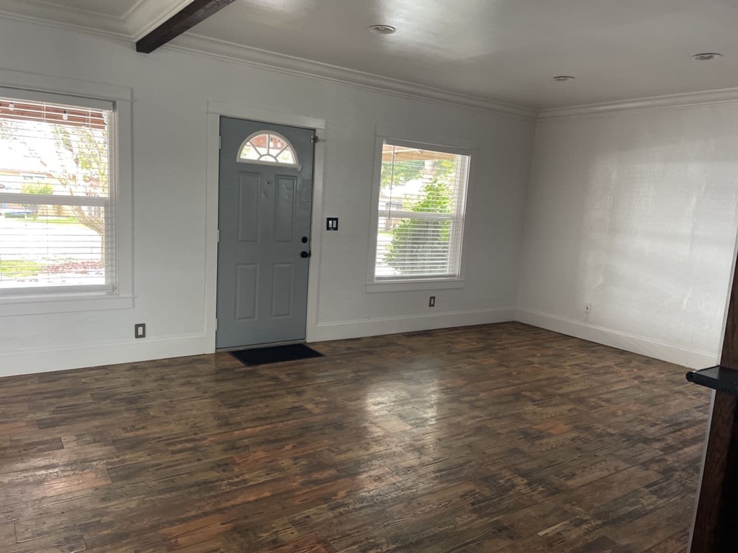 Keizer House: 4934 Elizabeth St N