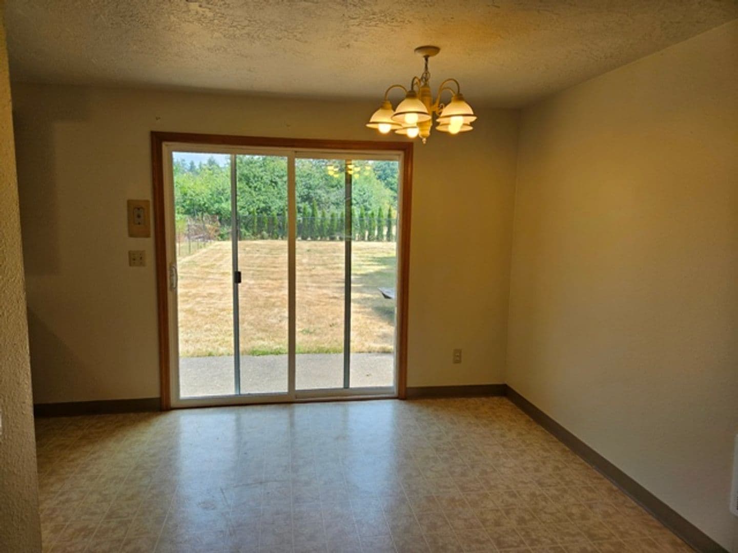 Mill City Apartment: 520-530 SE 4th Ave
