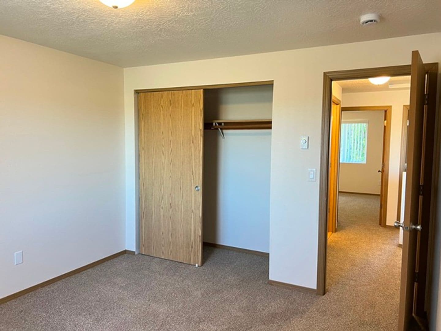 Aumsville Apartment: 425-449 N 1st St