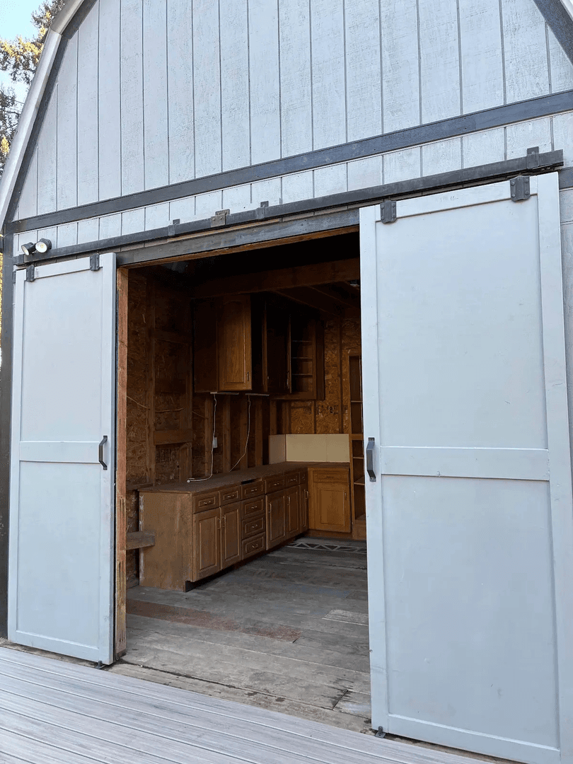 Keizer House: 4934 Elizabeth St N