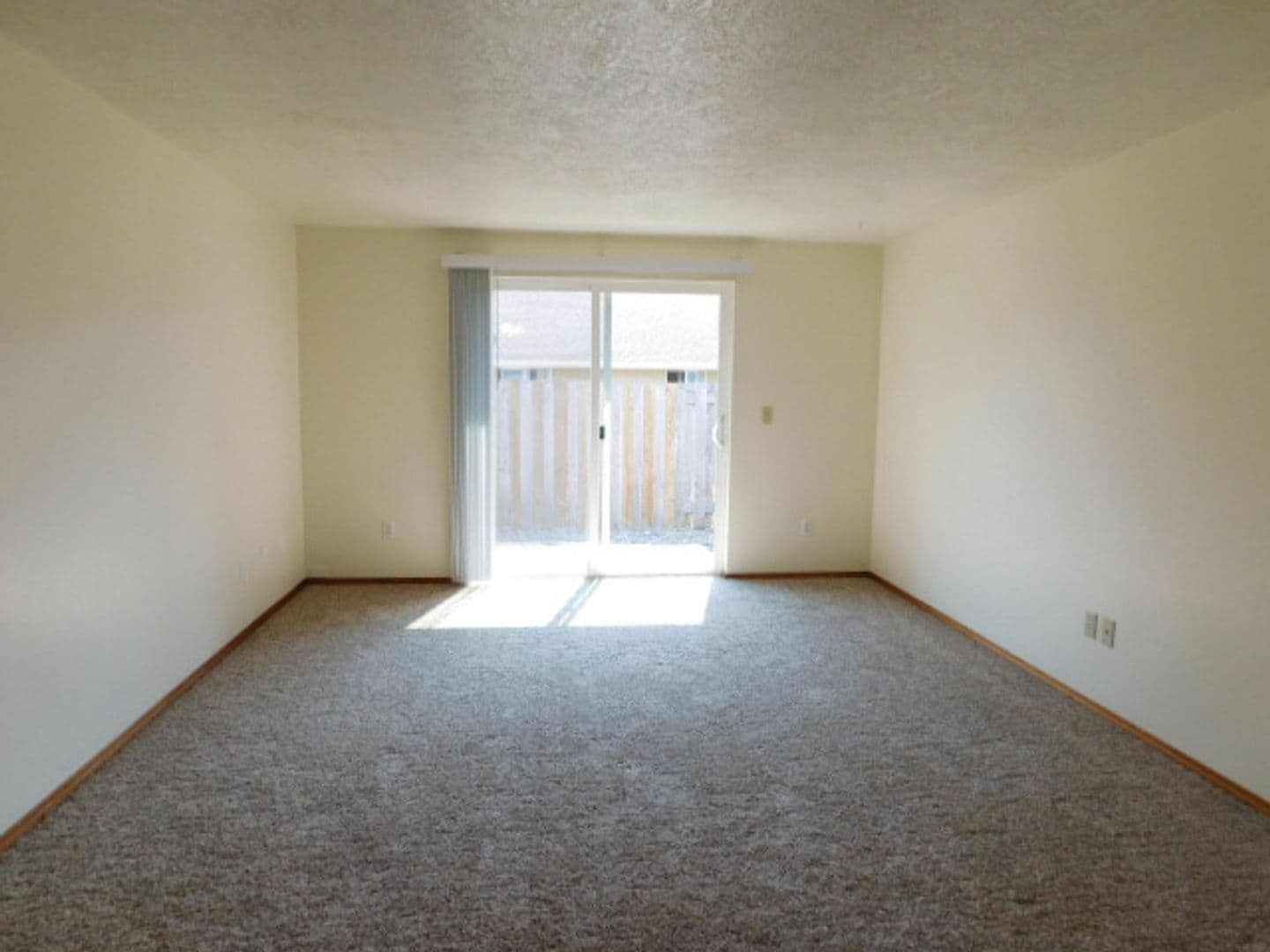 Stayton Apartment: 1520 & 1522 Jay Ct