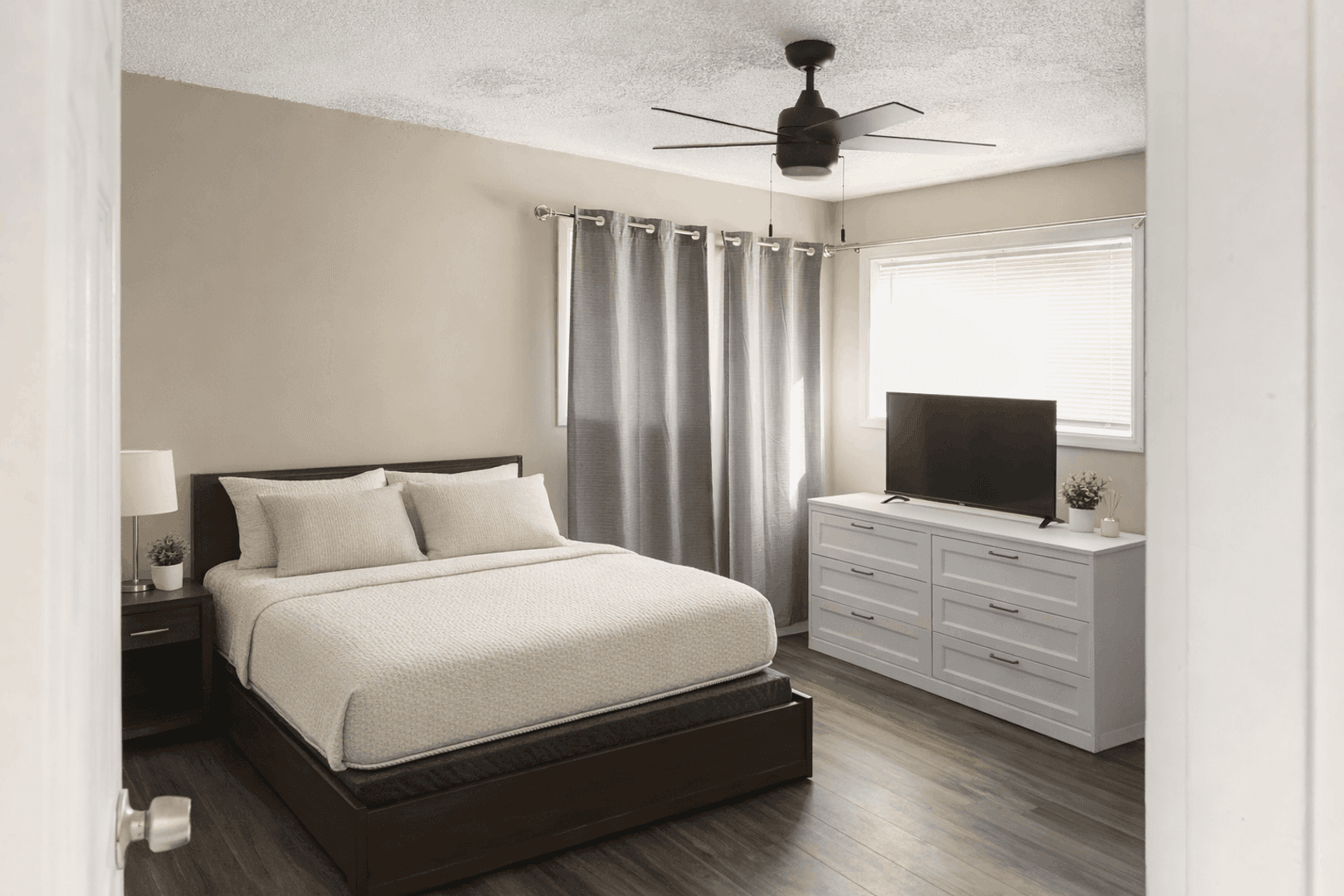 WHEELING Apartment: 160 ARBOR