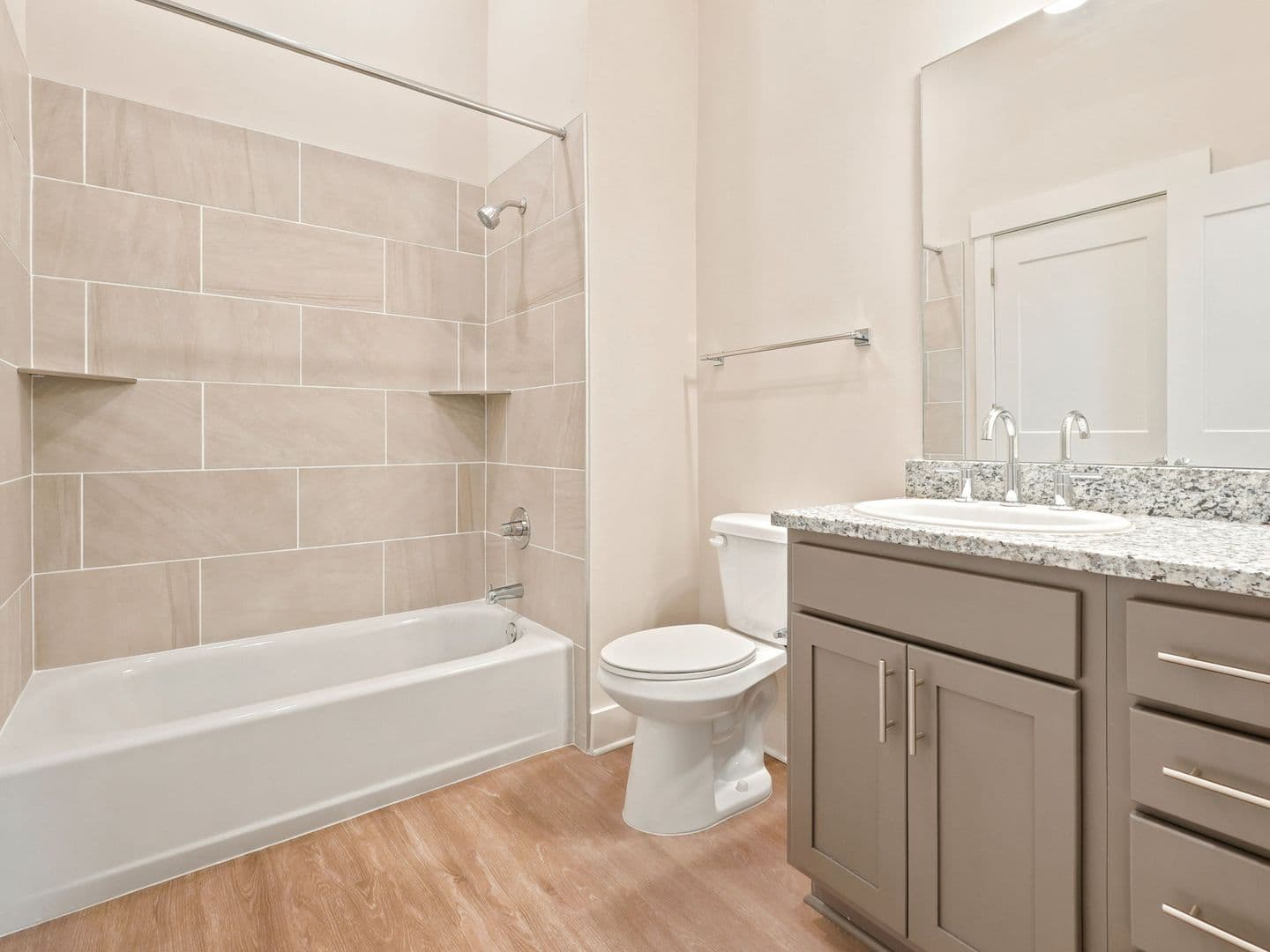 Macon Apartment: 462 Cherry Street