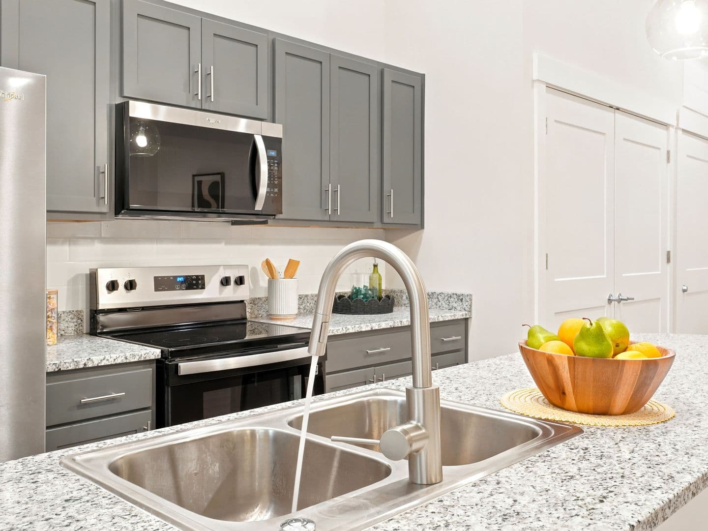 Macon Apartment: 462 Cherry Street