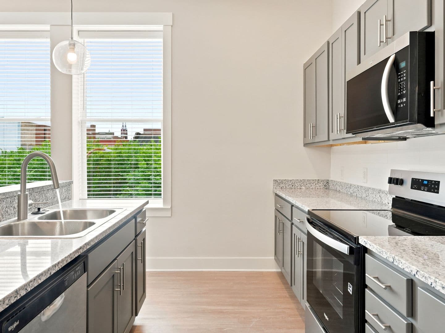 Macon Apartment: 462 Cherry Street