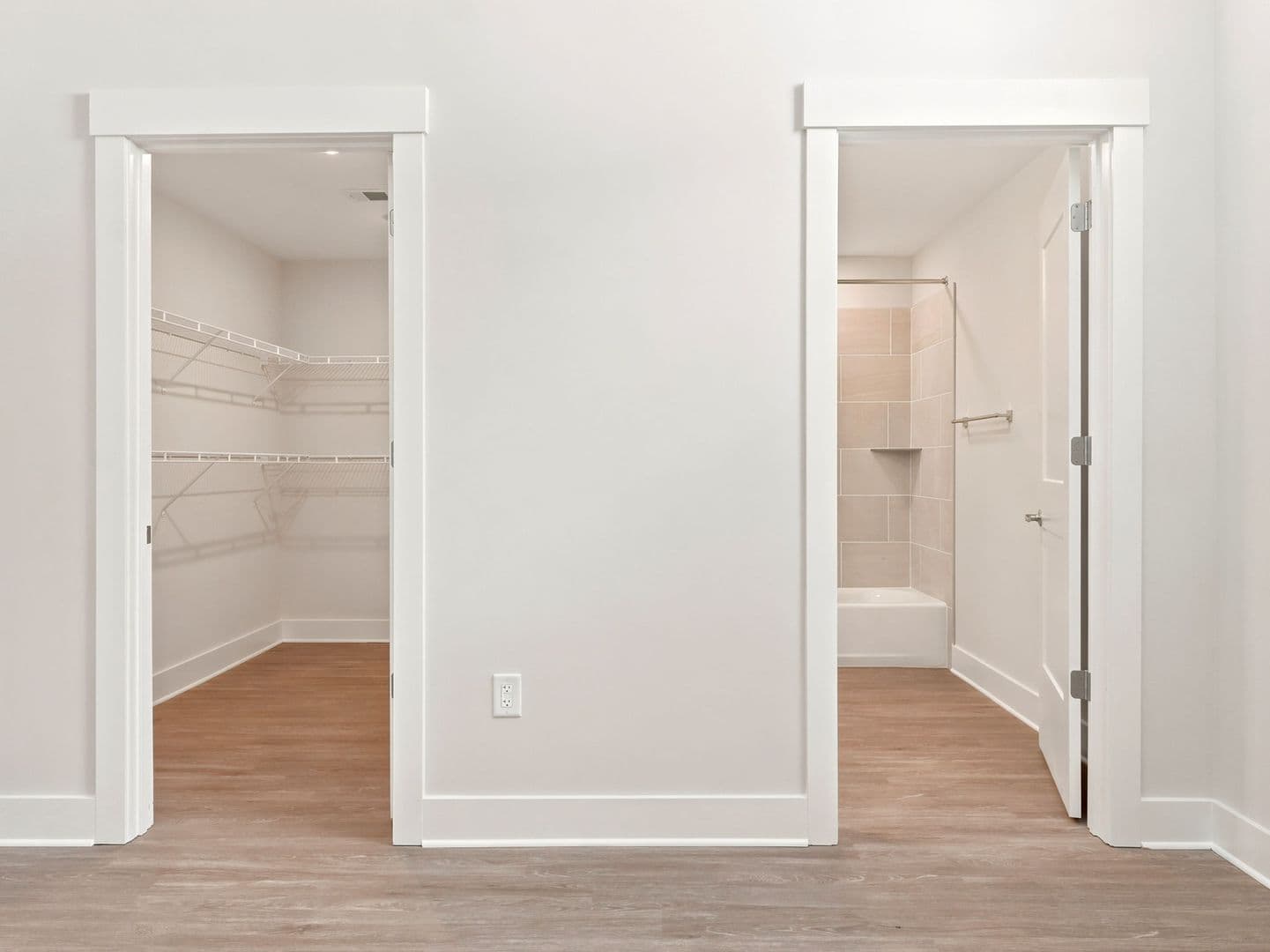 Macon Apartment: 462 Cherry Street