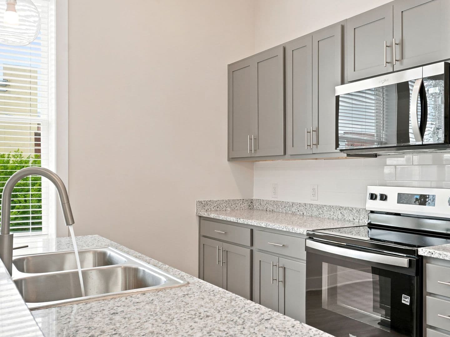 Macon Apartment: 462 Cherry Street