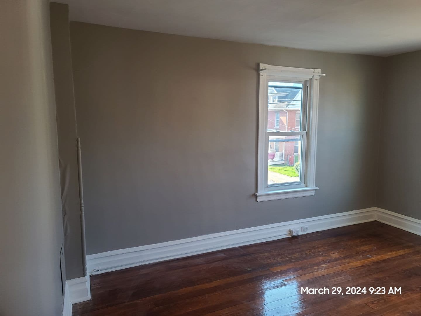 Waynesboro Apartment: 19 E North St