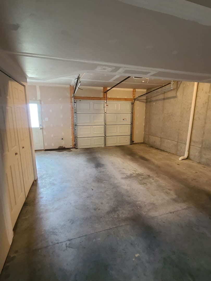 Waynesboro House: 393 Viewpoint Way