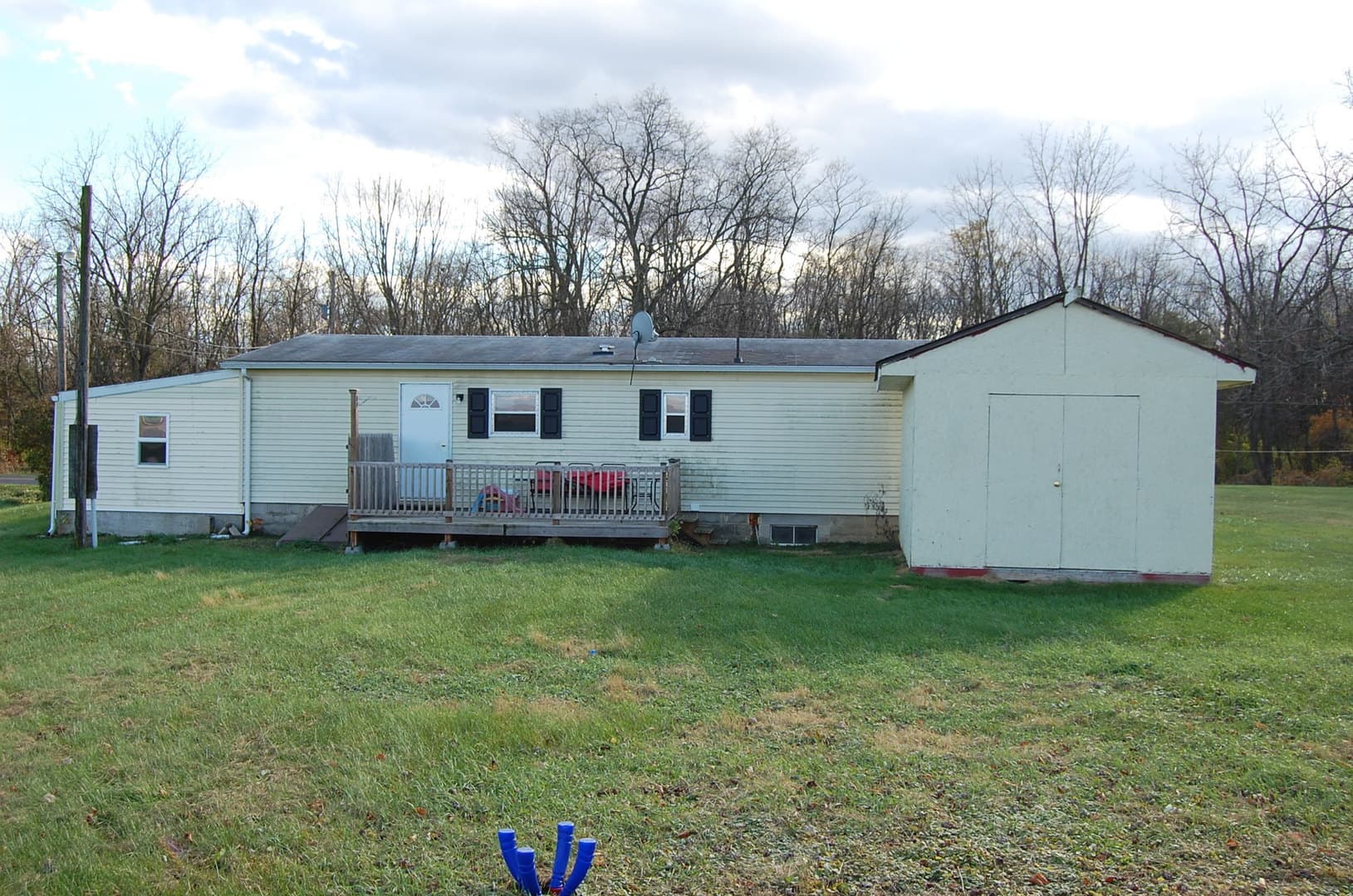 Newville House: 52 Fry Road