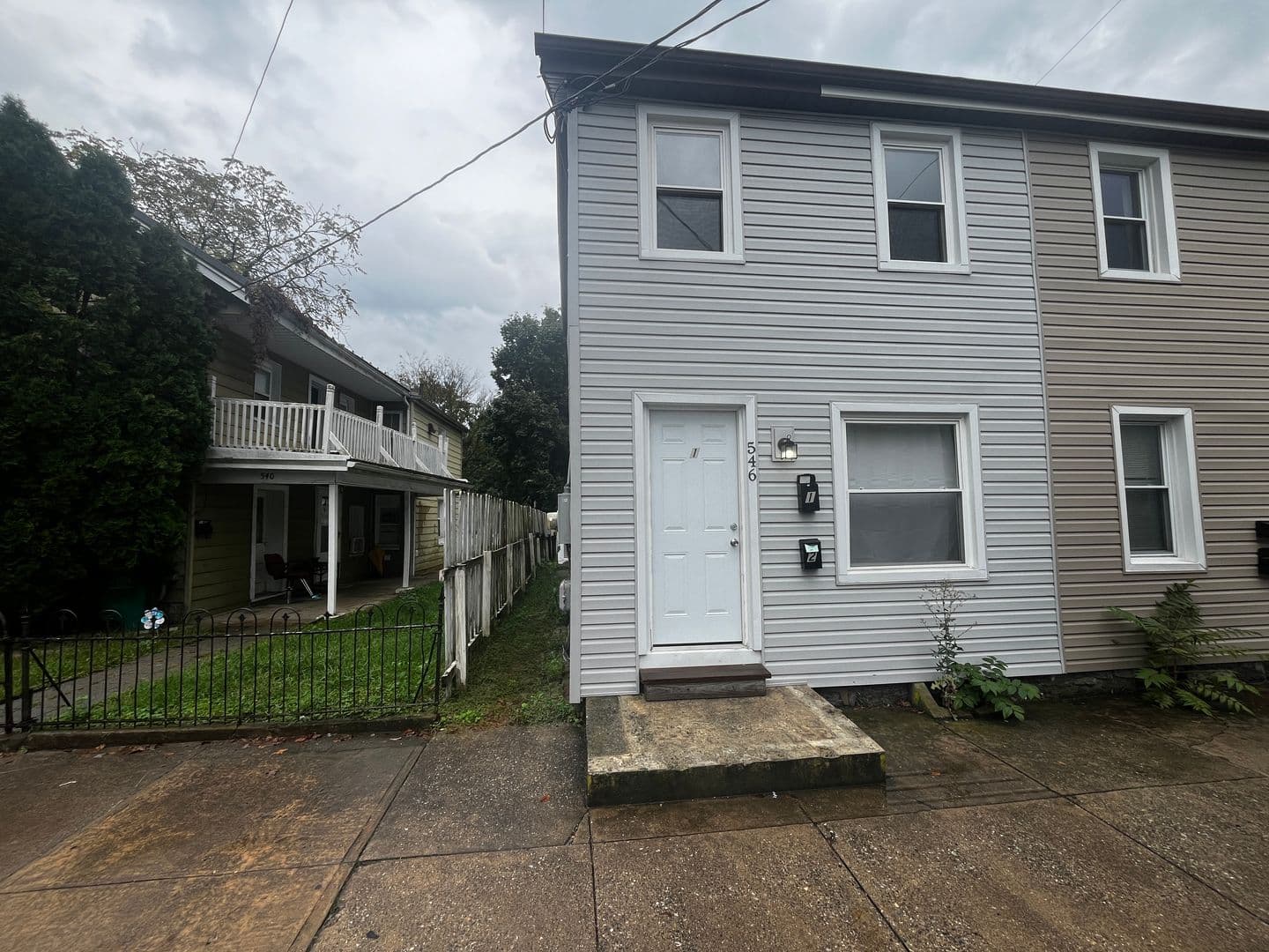 Chambersburg Apartment: 546 S Main Street