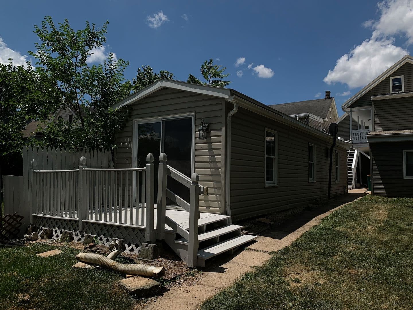 Chambersburg Apartment: 146 Kennedy St