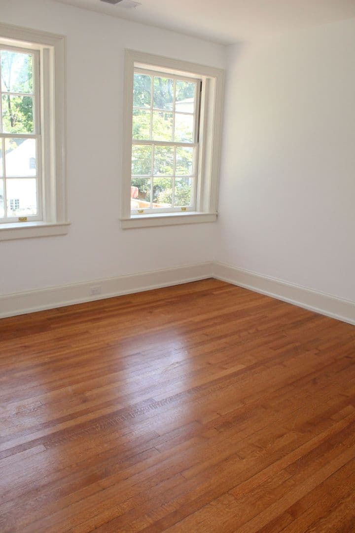 Charlottesville Apartment: 1601 Grady Avenue