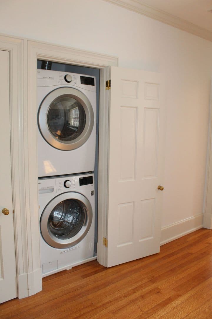 Charlottesville Apartment: 1601 Grady Avenue