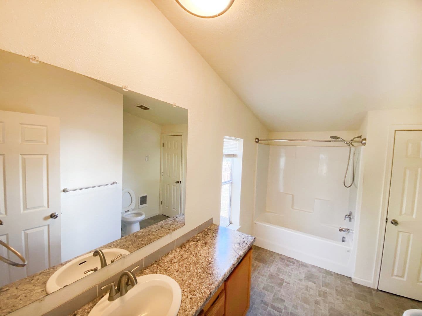 Roseburg House: 3693 NW Broad St