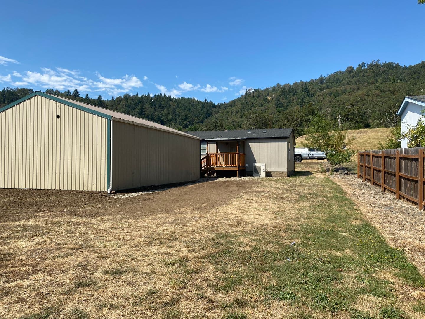 Roseburg House: 3693 NW Broad St