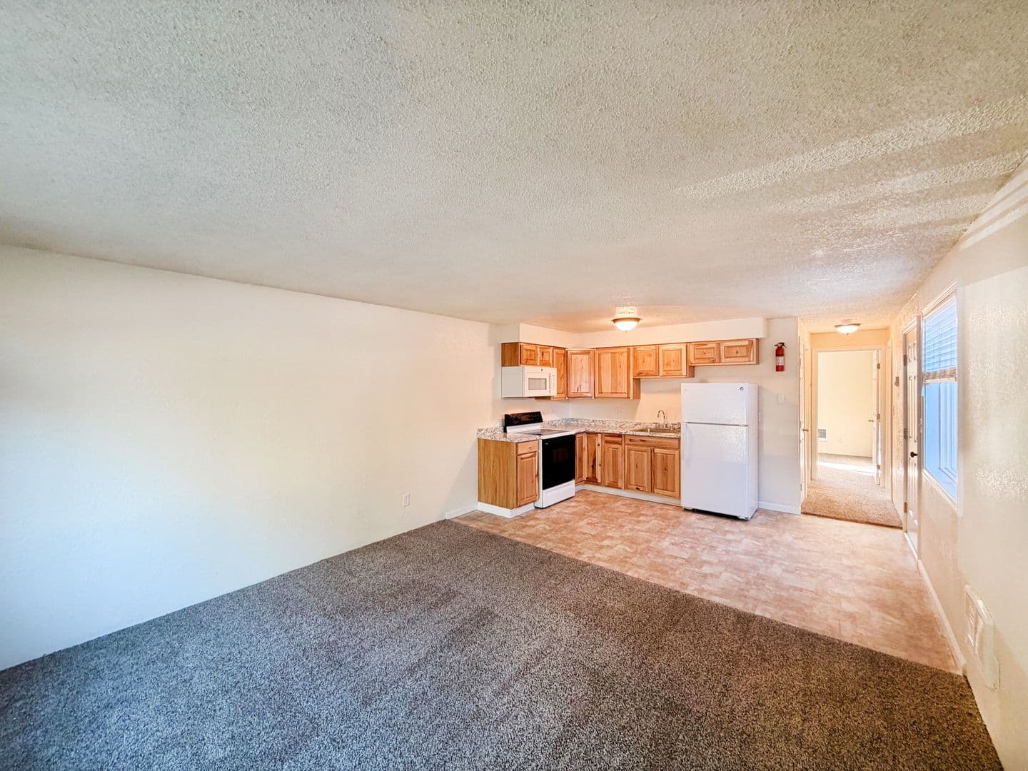 Winston Apartment: Gregory Terrace Apartments