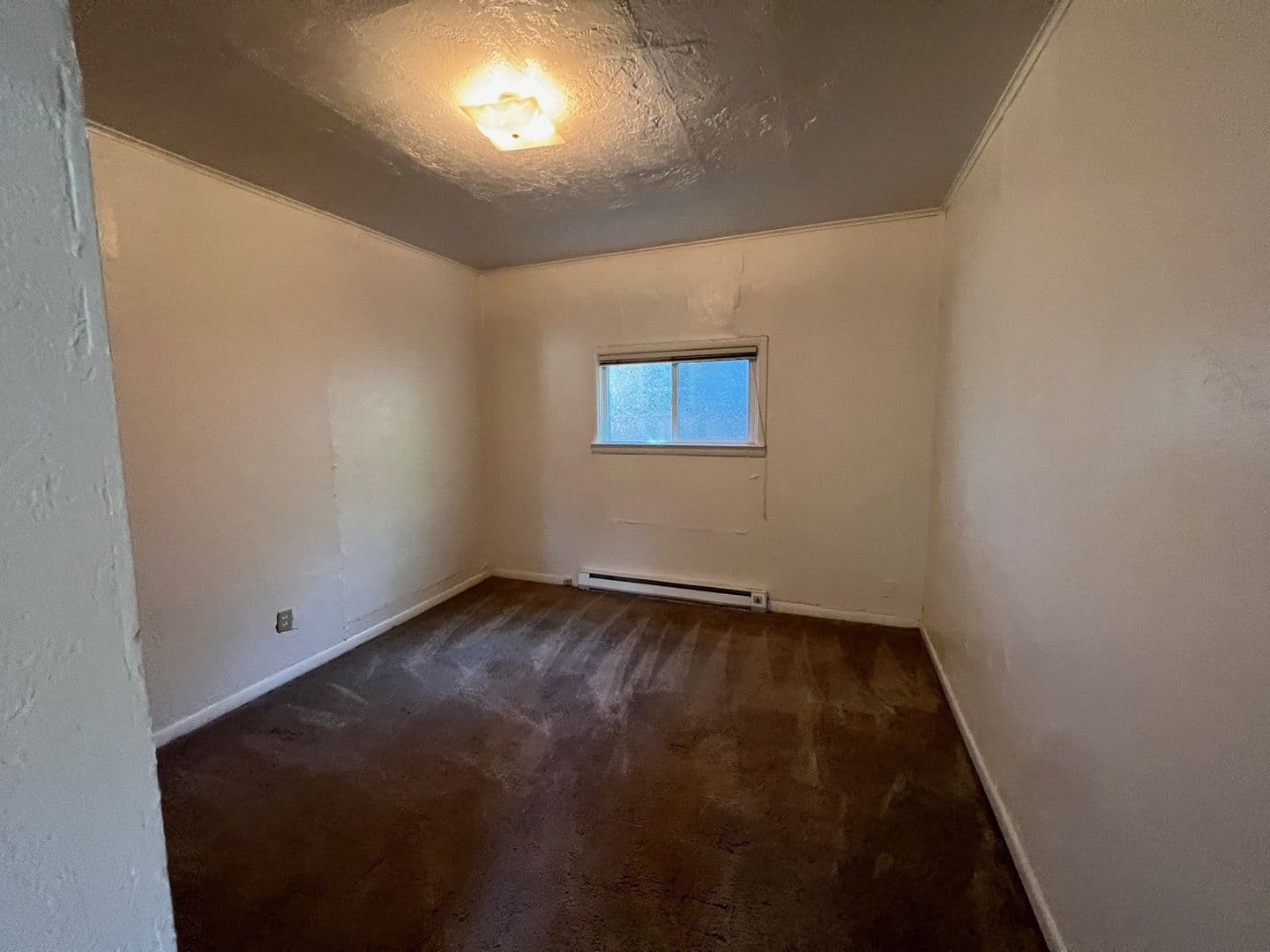 Roseburg House: 1226 SE Mill Street