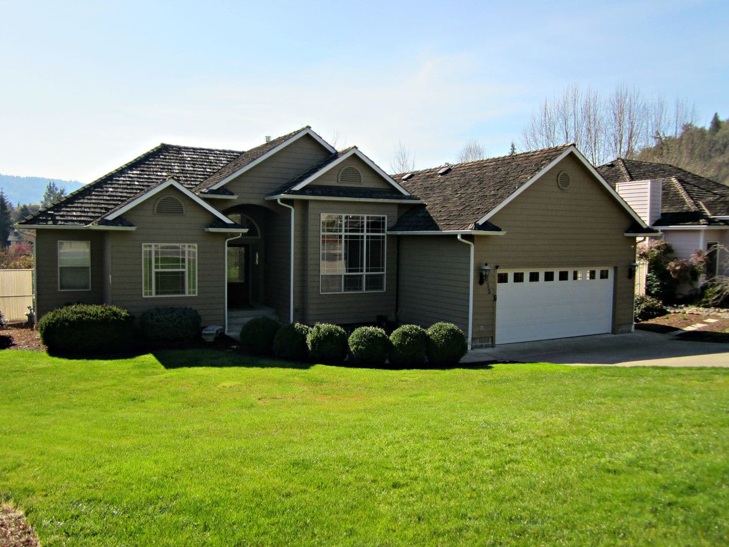 Roseburg House: 2315 NW Witherspoon Ave