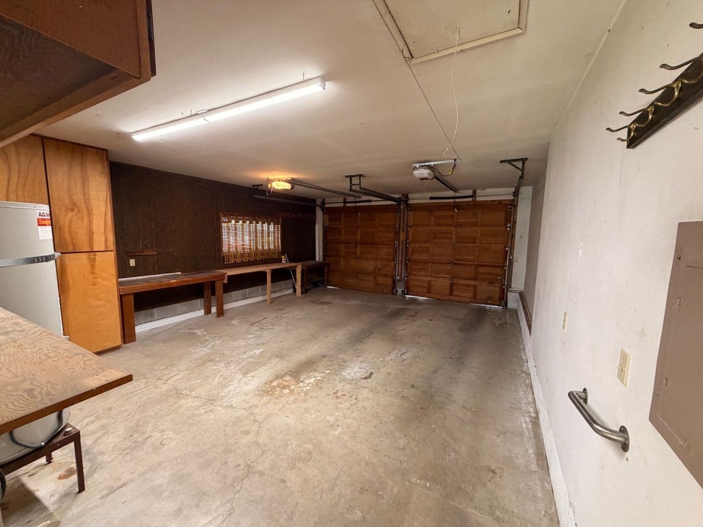 Roseburg House: 3045 W Shasta Ave