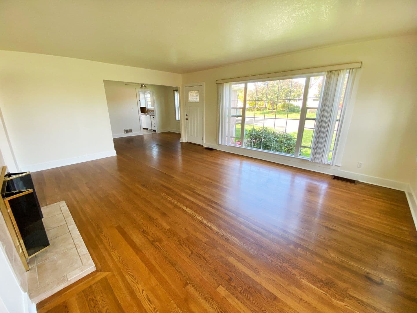 Roseburg House: 1885 NW Oerding Avenue