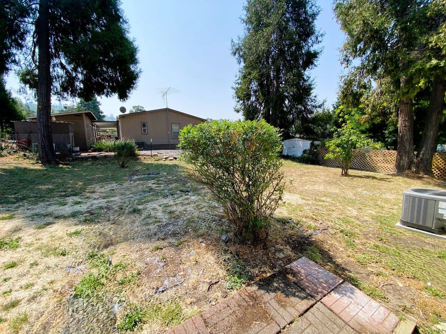 Roseburg Apartment: Woodland Hills Senior Estates