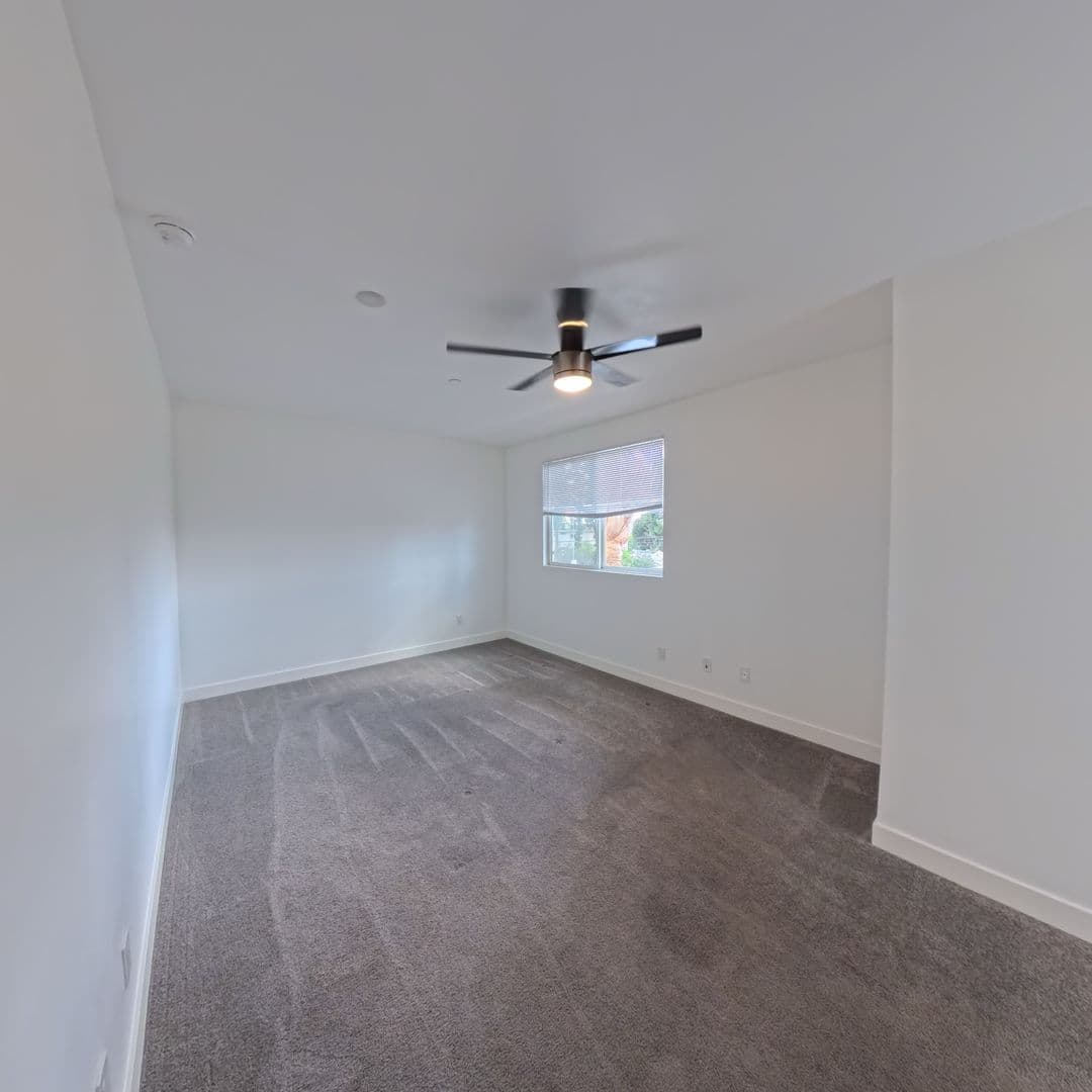 Van Nuys Condo: 13941 Sherman Way