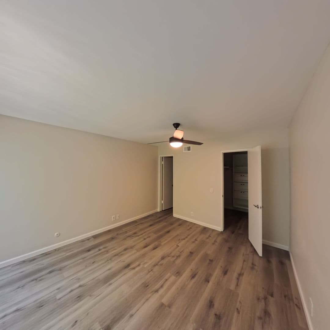 Agoura Hills Apartment: 5250 Colodny Drive