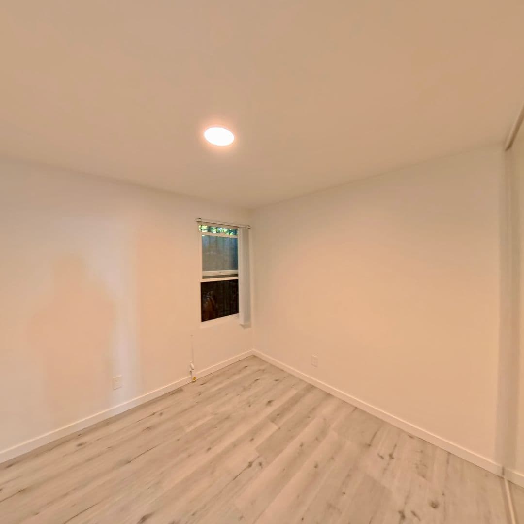Los Angeles Apartment: 5806 Camerford Ave