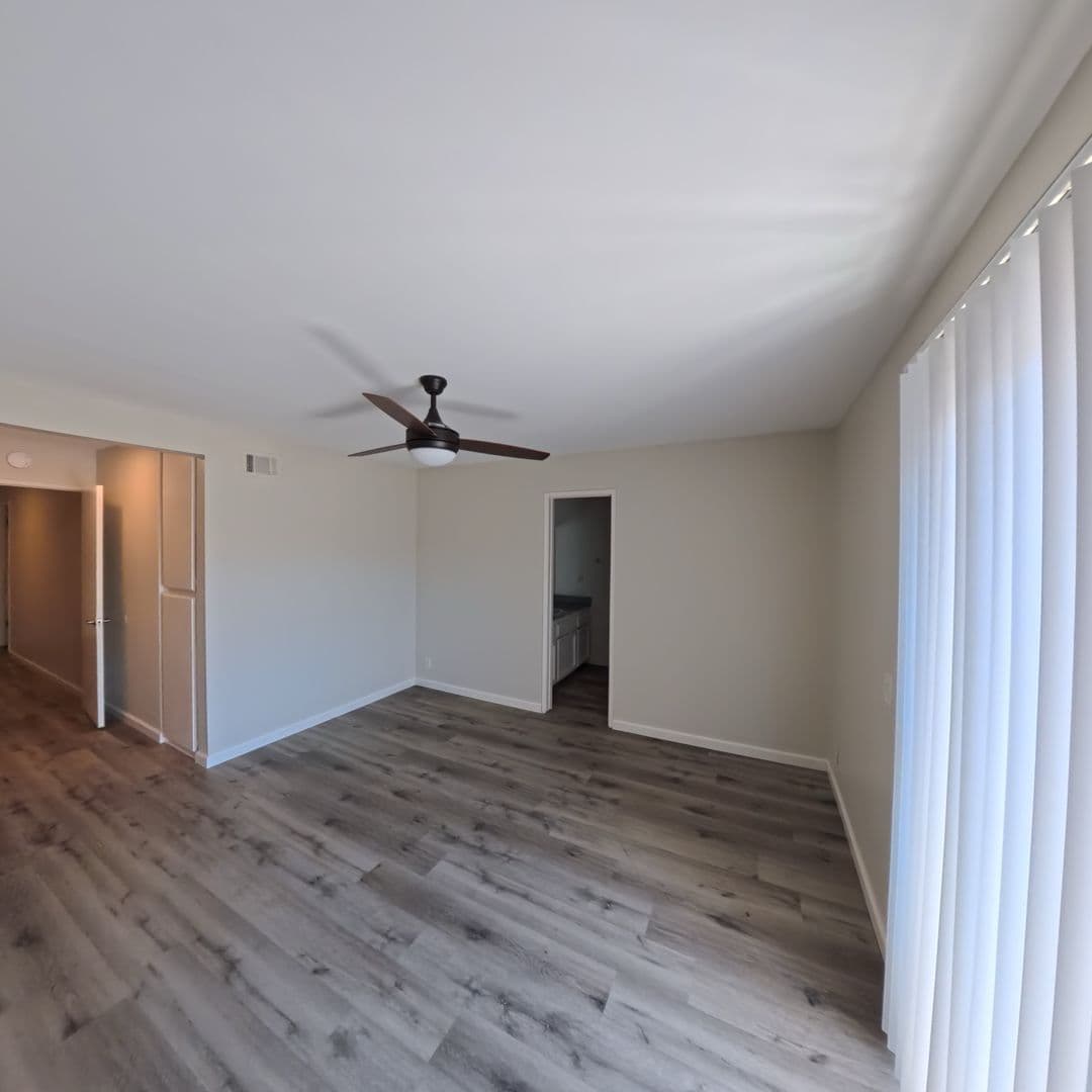 Agoura Hills Apartment: 5250 Colodny Drive