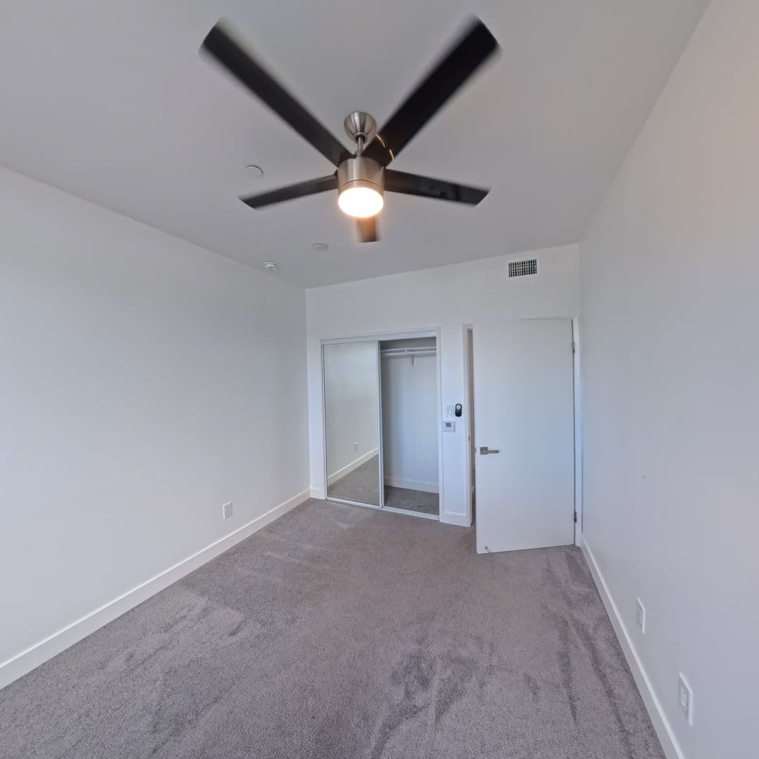 Van Nuys Condo: 13941 Sherman Way
