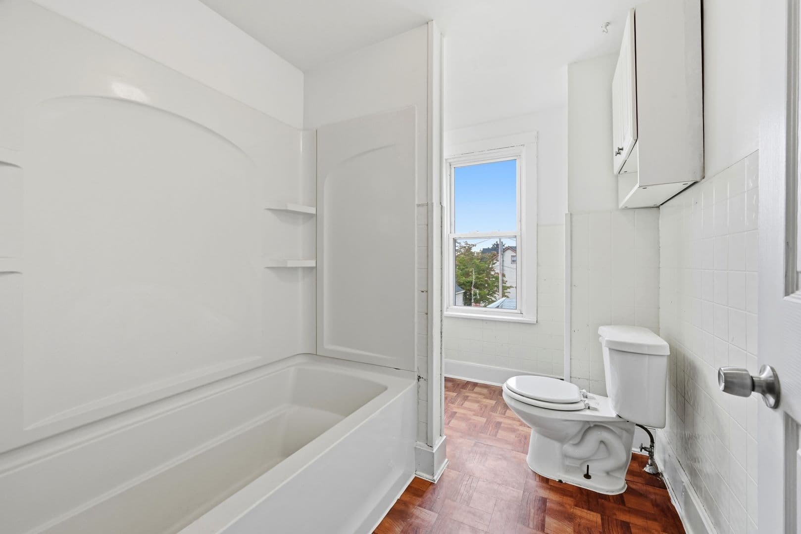 Easton Apartment: 2223 Forest Street
