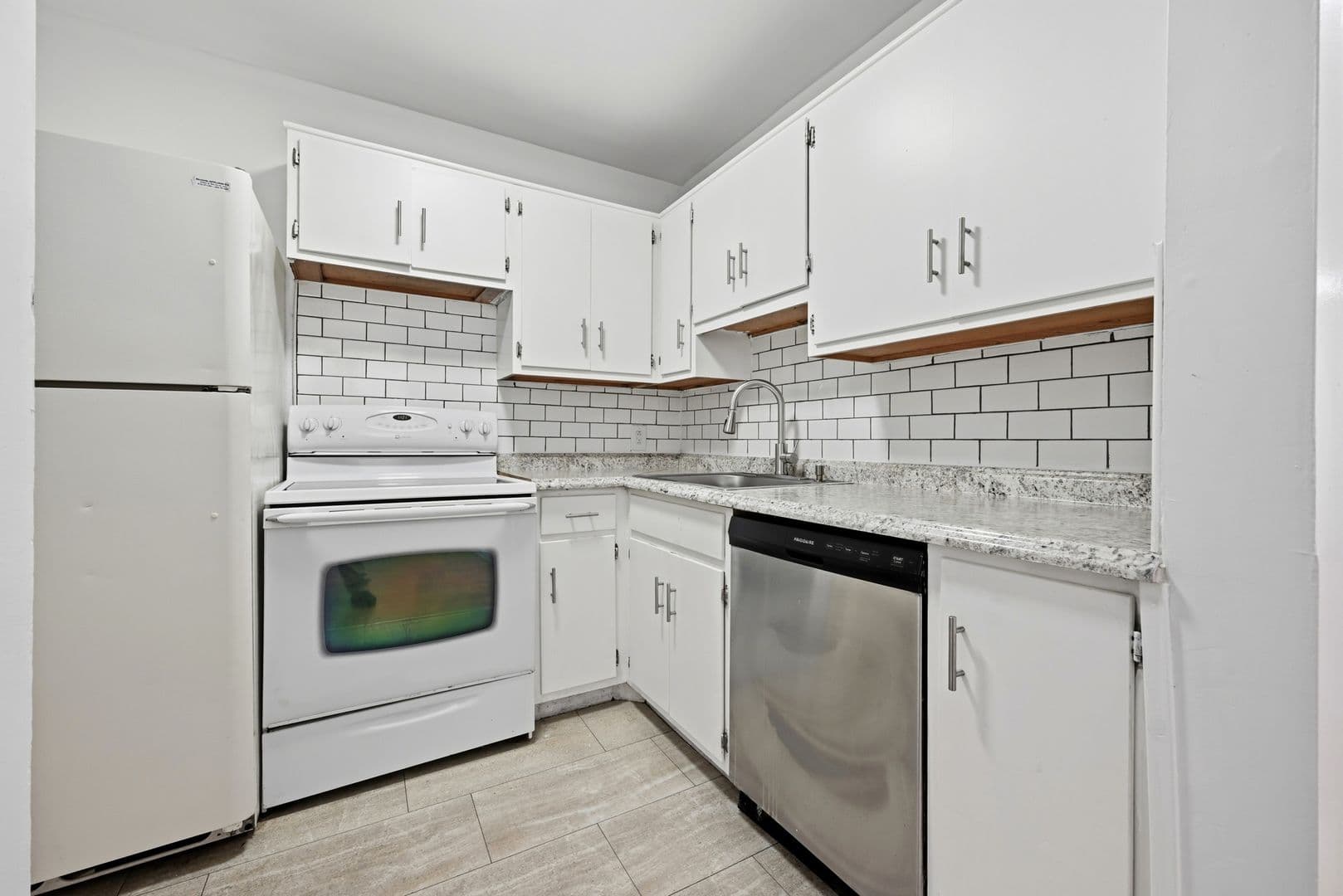 Bethlehem Apartment: 504 Broadway - Unit 3 R