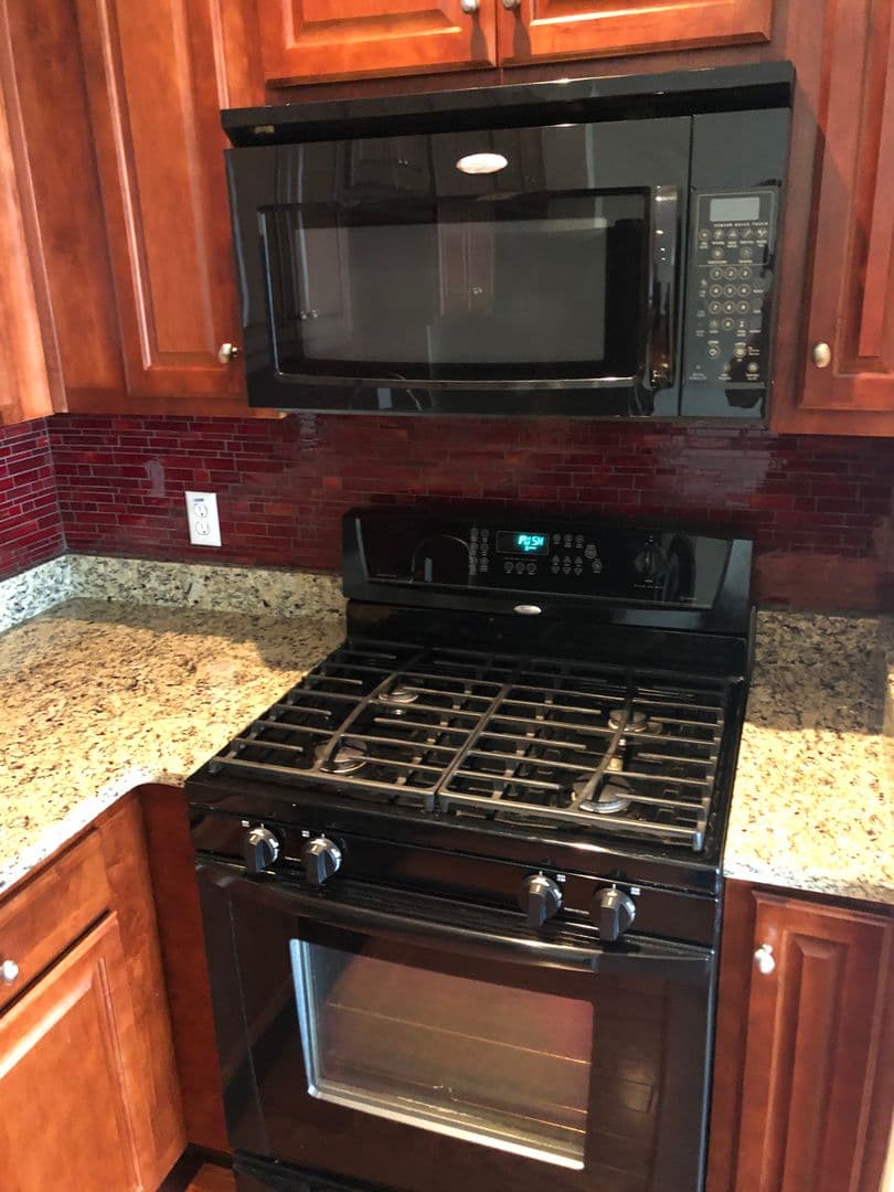 Conshohocken House: 300 W Elm St #2328