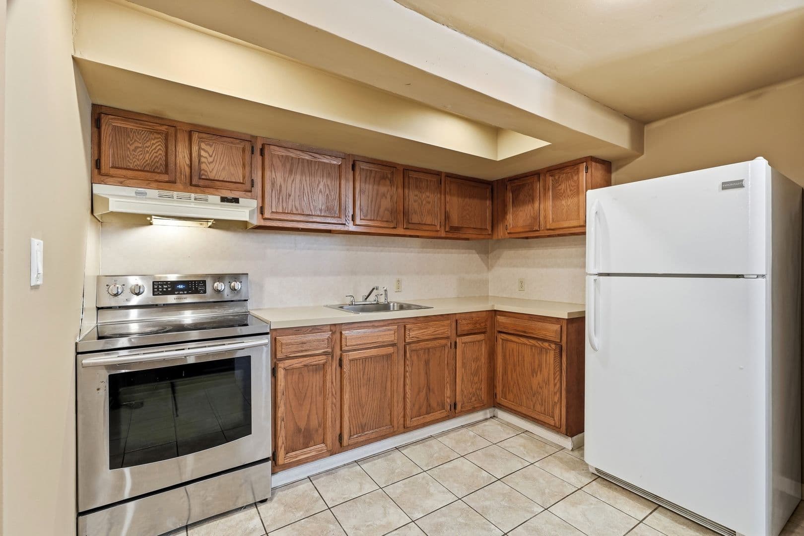 Easton Apartment: 519 Valley Street