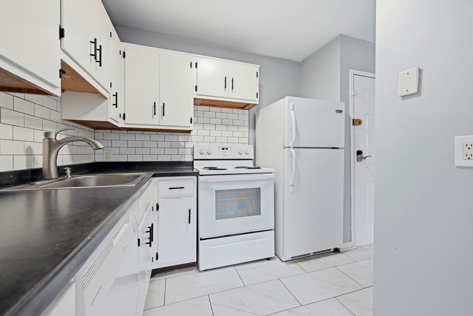 Bethlehem Apartment: 504 Broadway - Unit 2 R