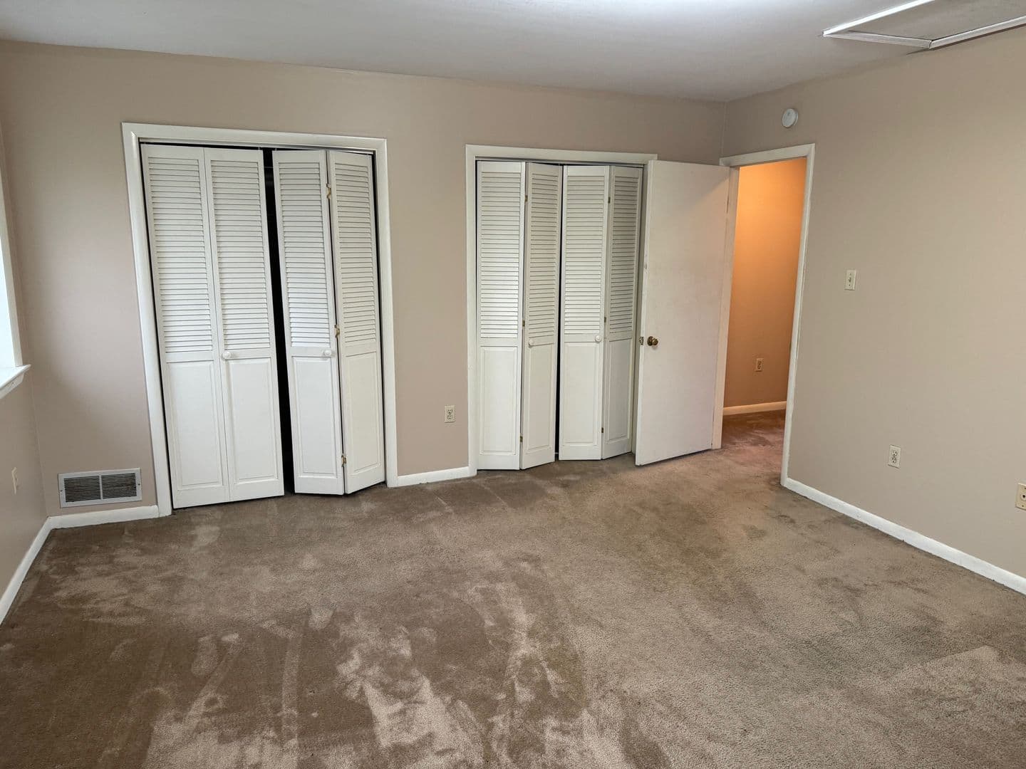 Lansdale Apartment: 452 E Hancock St