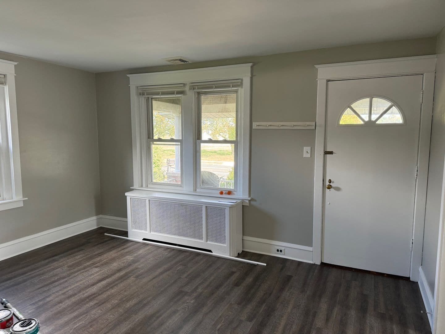 Lansdale House: 450 E Hancock St